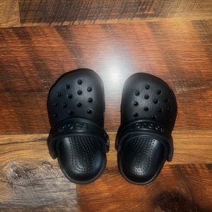 Baby crocs